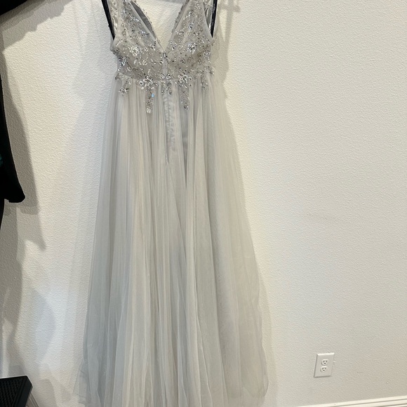 Elegant Silver Embellished Evening Gown - Picture 5 of 16